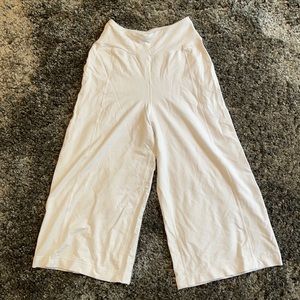 Lululemon White Cropped Flare Pants